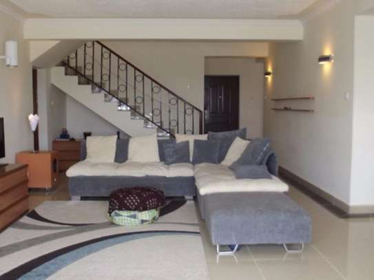 4 bedroom house for sale in Ngong image 3