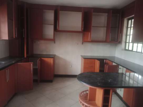 5 bedroom townhouse for rent in Kileleshwa image 22