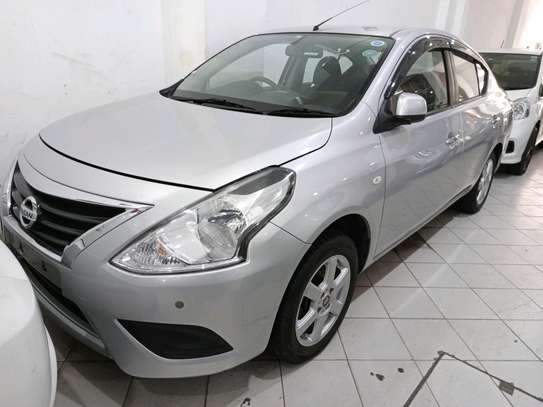 Nissan tiida latio image 8