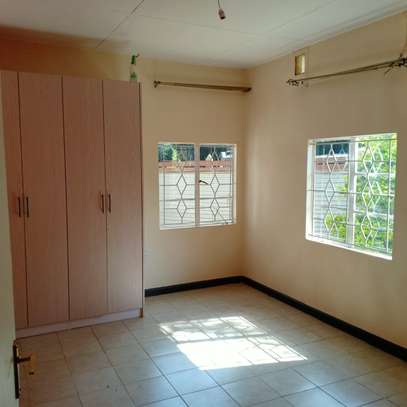 3 Bed House with En Suite at Garden Estate image 7