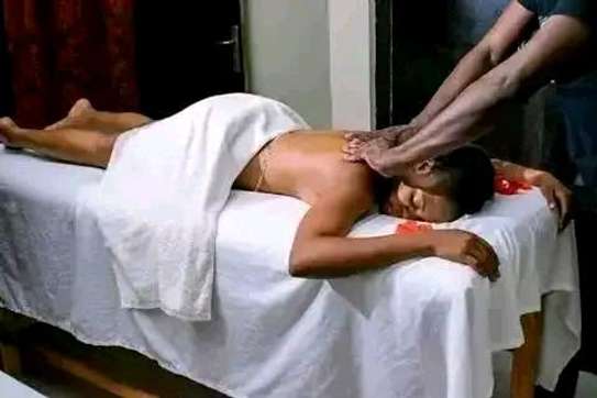 Fullbody massage at home image 3