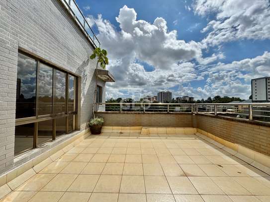 2 Bed Apartment with En Suite in Riara Road image 7