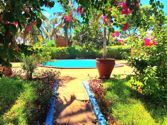 4 Bed Villa with Swimming Pool in Diani image 21