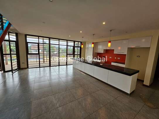 4 Bed House with En Suite in Kitisuru image 4
