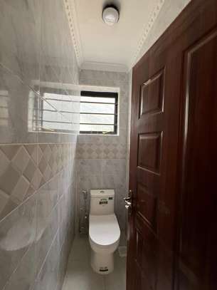 3 Bed House with En Suite at Near Spur Mall image 6