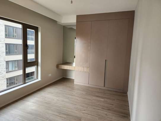2 Bed Apartment with En Suite in Rosslyn image 21
