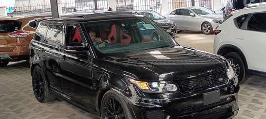 Range Rover sport SVR Black 2018 image 4