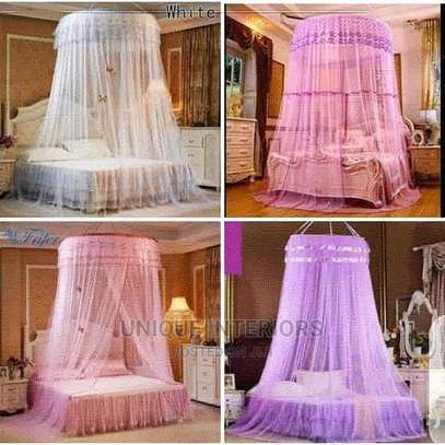 .Round mosquito nets,, image 1