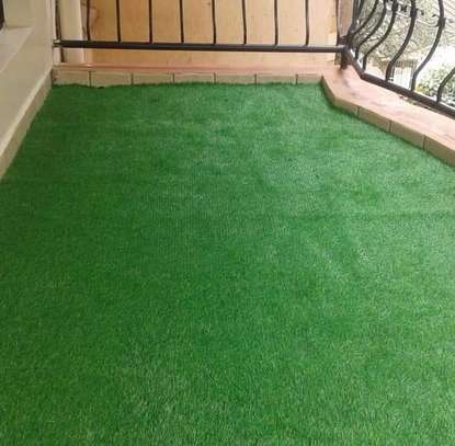 artificial NICE GRASS CARPETS image 1