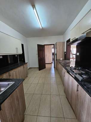 2 Bed Apartment with En Suite at Kilimani image 28