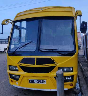 Nissan Diesel UD MK210 school bus image 3