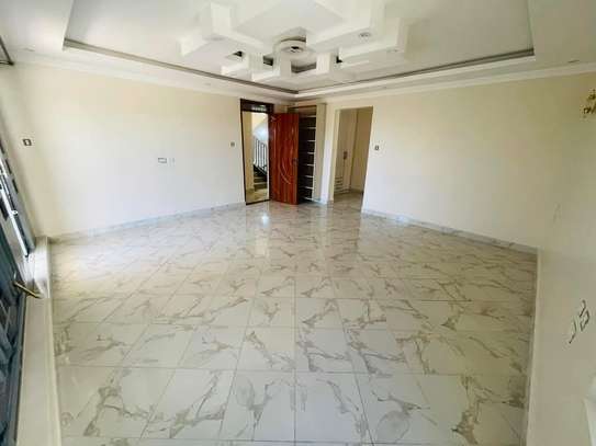 4 Bed Townhouse with En Suite at Mugutha image 6