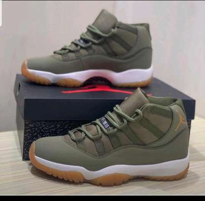 Jordan 11 hot sale army green