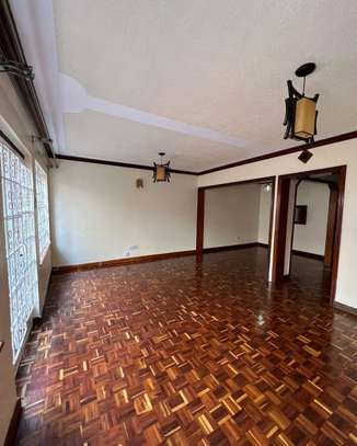4 Bed Townhouse with Garden in Kilimani image 5