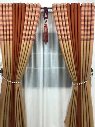 CURTAINS AND SHEERS image 1