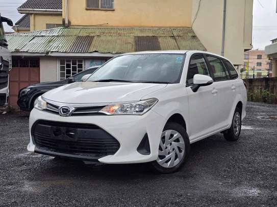TOYOTA FIELDER NON HYBRID image 1