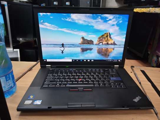Lenovo ThinkPad T520 core i5 4gb ram 320gb image 1