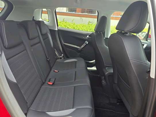 Peugeot 2008 image 4