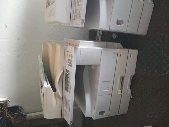 Chepest photocopies machine ricoh mp 2000 image 3