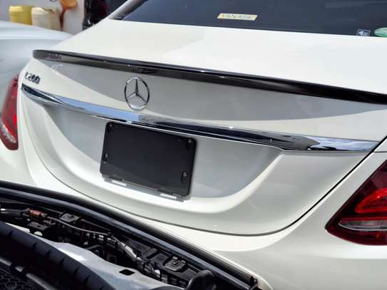 Mercedes image 3