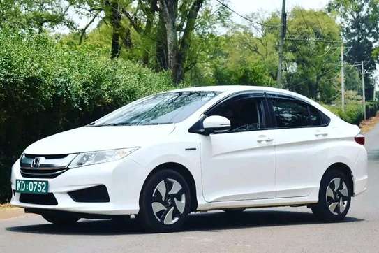 HONDA GRACE 2016MODEL. image 8