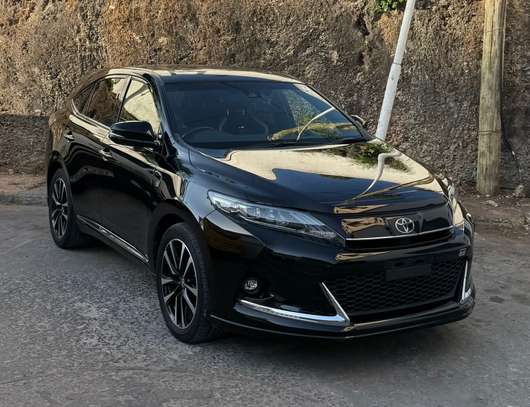 TOYOTA HARRIER GS image 1
