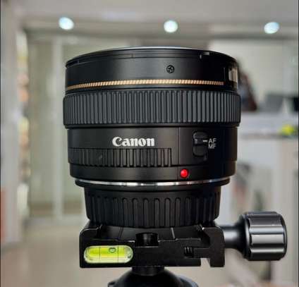 Canon EF 50mm f/ 1.4 USM Lens image 1