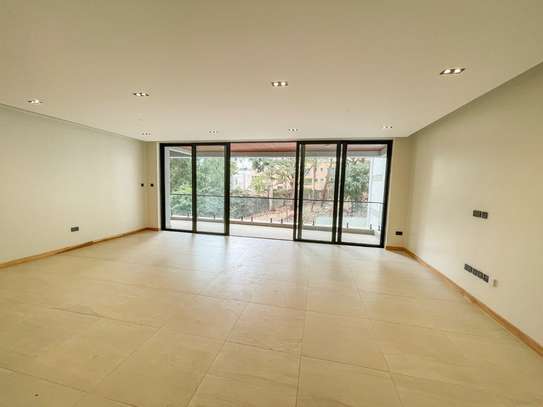 3 Bed Apartment with En Suite in Westlands Area image 11