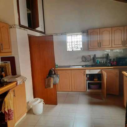 4 Bed House with En Suite at Kileleshwa image 1