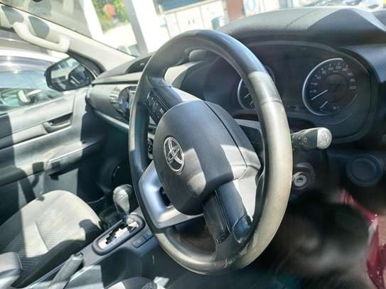 Toyota Hilux double cabin 2016 silver image 5