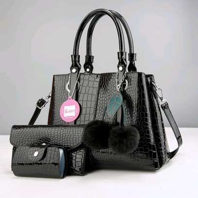 Medium ladies handbags image 2