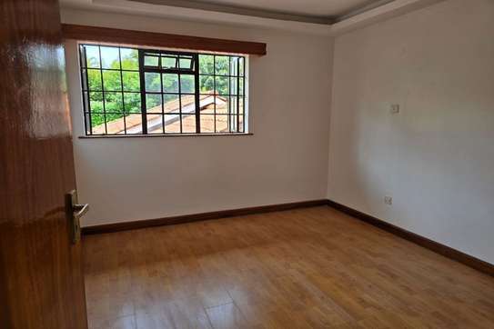 5 Bed House in Runda image 6