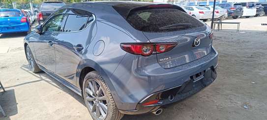 Mazda 3 Axela hatchback Diesel 2019 image 9