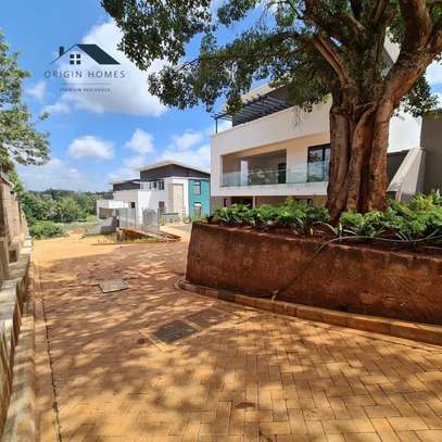 5 Bed Townhouse with En Suite at Kitisuru Road image 27
