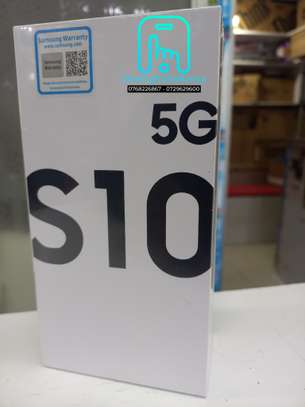 Samsung Galaxy S10 5G, 6.7"256GB ROM + 8GB RAM image 1