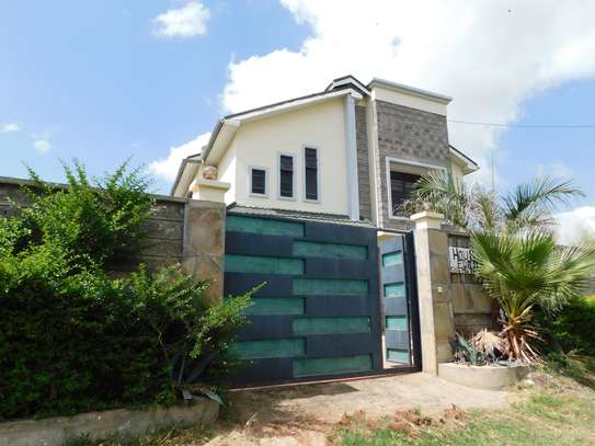 4 Bed Townhouse with En Suite at Yukos image 13
