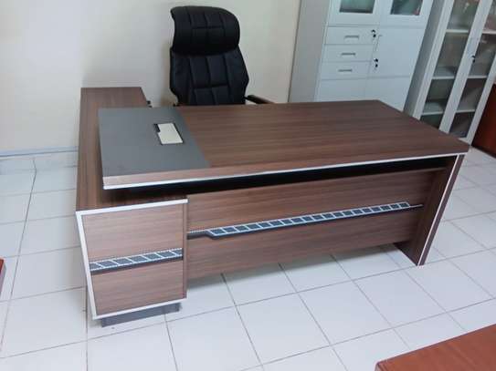 1800mm Modern Wooden Executive Managers Desk image 6