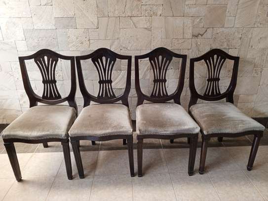 4 dinning chairs image 3