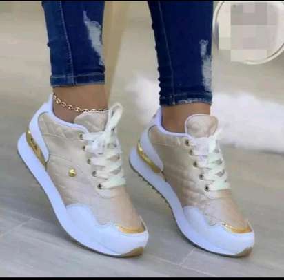 Ladies sneakers size from 37-42 image 2