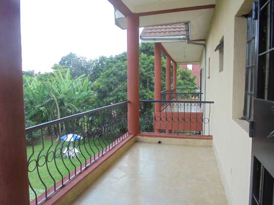 5 Bed Townhouse with En Suite at Off Ruaka Road image 22