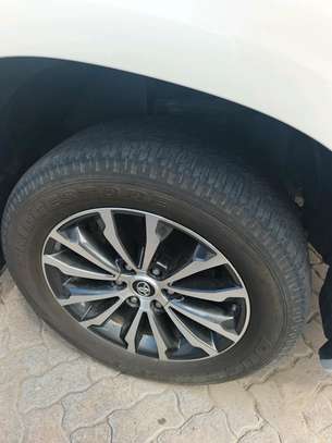 Toyota land cruiser Prado TZG image 7