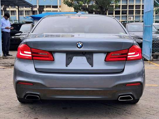 BMW 530i 2018 IM image 11