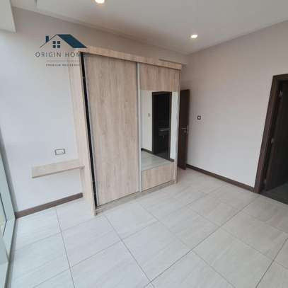 1 Bed Apartment with En Suite at Westlands image 4