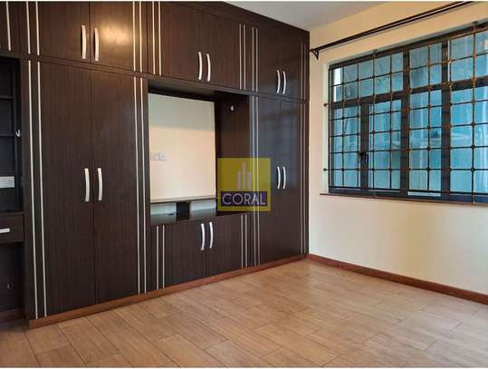 3 Bed Apartment with Lift in Parklands image 12