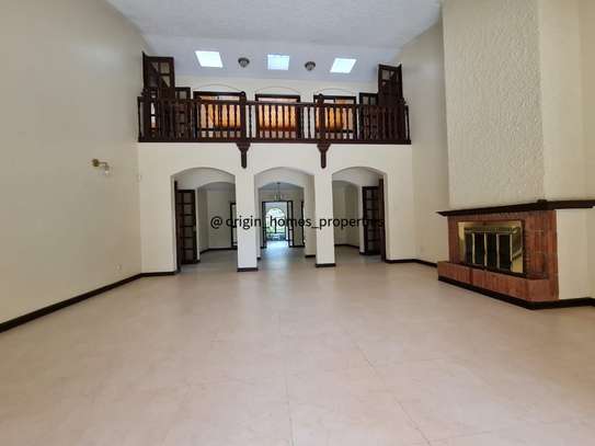 5 Bed House with En Suite at Old Muthaiga image 12