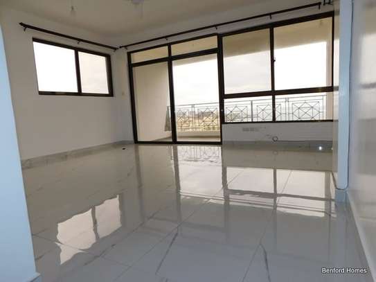 4 Bed Apartment with En Suite at Nyali image 10