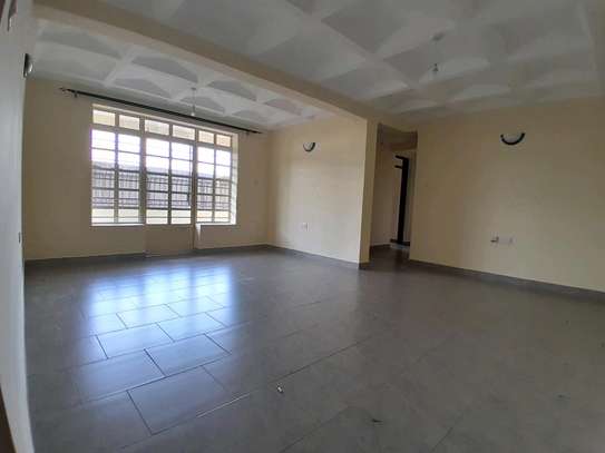 2 bedroom apartment en suite image 2