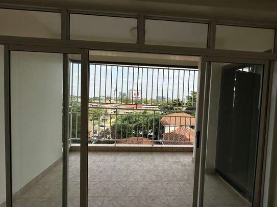 3 Bedroom with sq Apartment for rent in Kilimani image 4