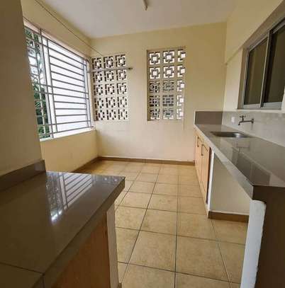 3 Bed Apartment with En Suite in Kileleshwa image 17
