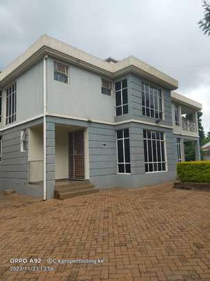 4 Bed House with En Suite in Runda image 10